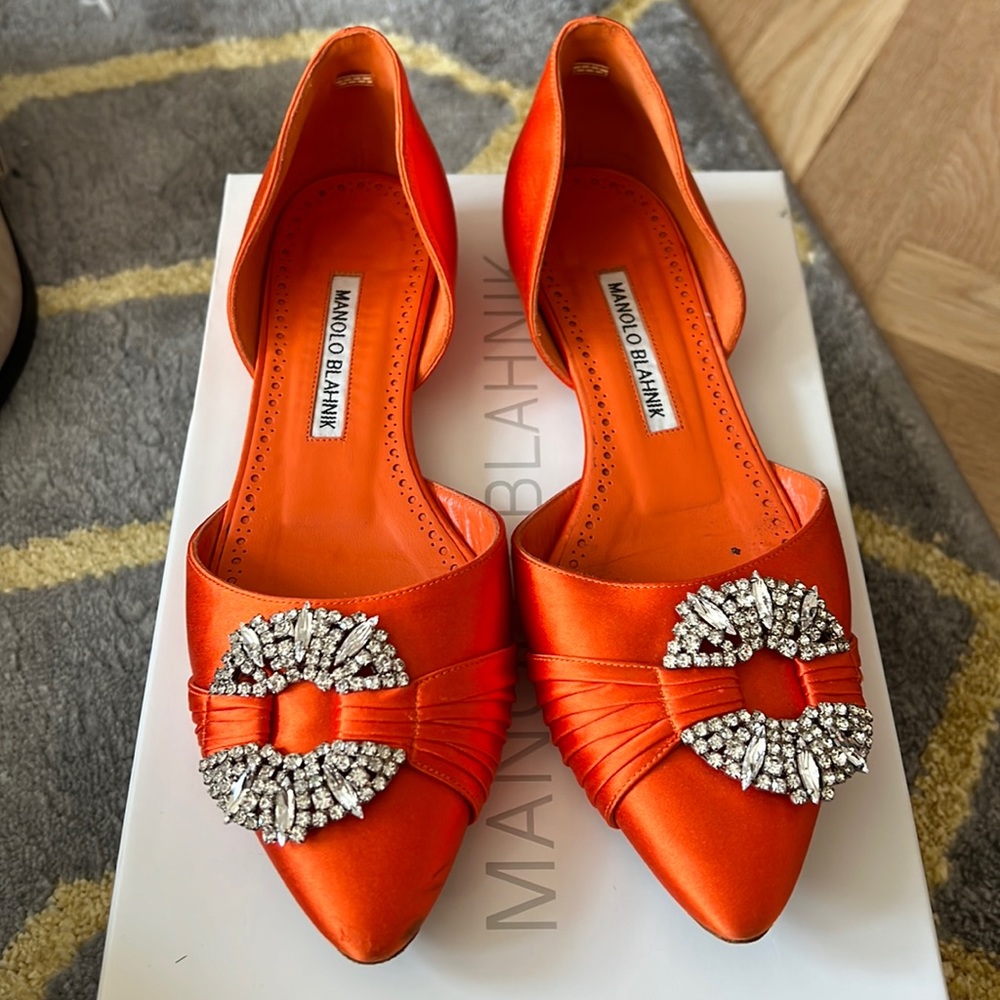 Manolo Blahnik Luanda Satin Orange flats